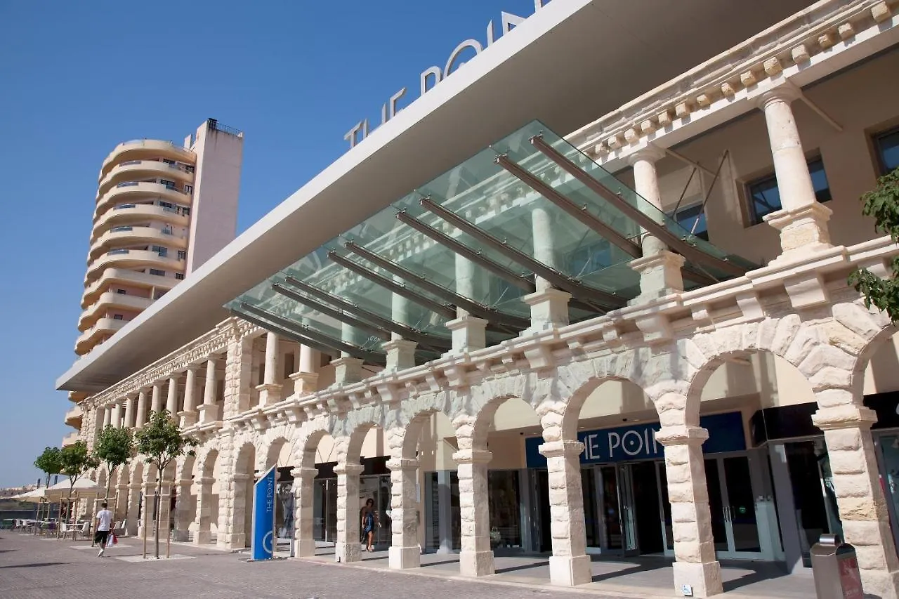 Luxury Apt W/ Side Seaviews And Pool, Top Location Sliema